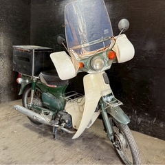 ★支払い総額6.0万円★買取強化中！動かないバイク大歓迎！ホンダ スーパーカブ50Fi AA01 フロントスクリーン！リアボックス付き！通勤、通学などに♪の画像