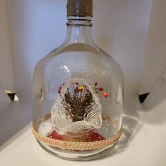 置物 瓶 瓶の中にお花 ハンドメイドの画像