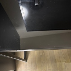 ガラステーブルの画像