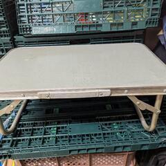 折りたたみ式　簡易テーブルの画像