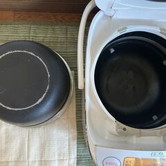ZOJIRUSHI　象印　炊飯器　圧力IH炊飯ジャー　NP-BN10E1　5.5合炊　2014年製の画像