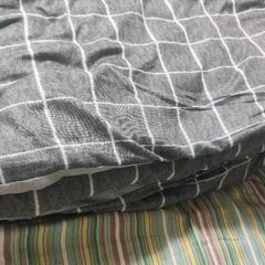 布団2つの画像