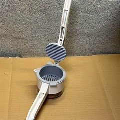HEALTH JUICER 手動ジューサー ホワイト 中古 頻度浅め 生搾り器の画像