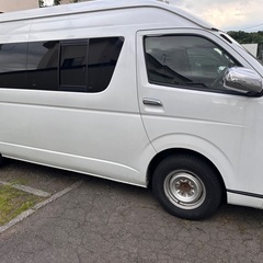 トヨタハイエースの画像