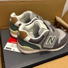 ニューバランス　996 グレー系　ベビー　14.0の画像
