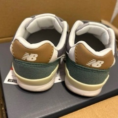 ニューバランス　996 グレー系　ベビー　14.0の画像