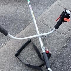 丸山製作所ＢＩＧ－Ｍ　エンジン刈払機　排気量２０ｃｃ　 ＫＣ２０ＮＸ

の画像