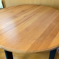 IKEA テーブルの画像