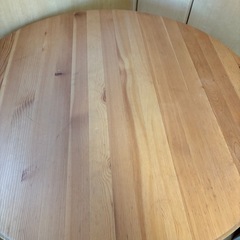 IKEA テーブルの画像