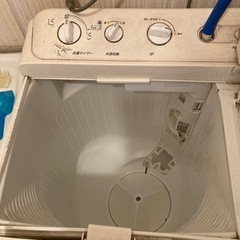二層式洗濯機の画像