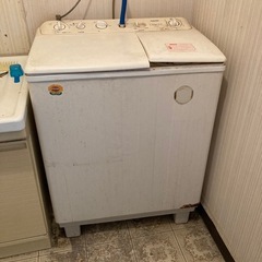 二層式洗濯機の画像