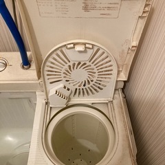 二層式洗濯機の画像