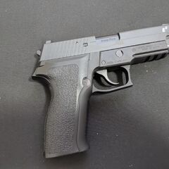 東京マルイ　ガスブローバック　SIG SAUER P226Eの画像