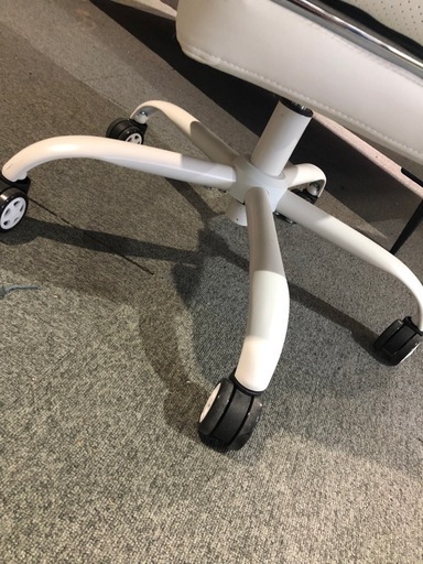 ゲーミングチェア