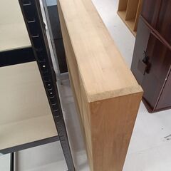 リユースのサカイ栃木店★ジモティ割あり★  木製収納棚 ベージュ W93×D16×H90 クリーニング済み TC9936の画像