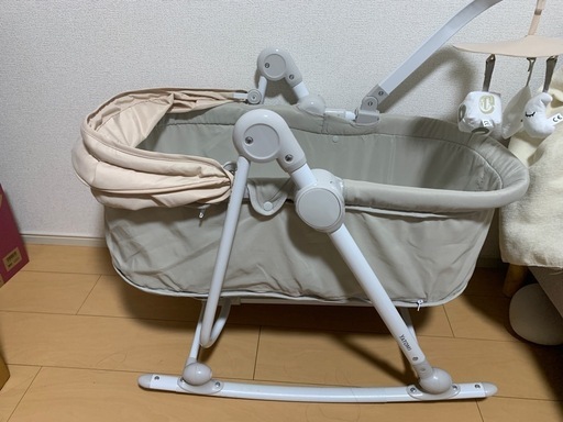 ヤトミ ベビーベッド ヴェルデ ホワイト VD301WH 中古 ヤトミ リビングベッド 2in1 BABY crib 折り畳み ミニベッド