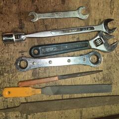一枚目の写真の全ての工具の画像