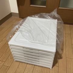 折りたたみ式収納ケースの画像