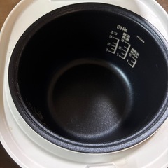 炊飯器　3合だき
の画像