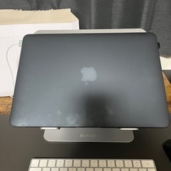 [美品]Apple MacBook Air 13インチ 2017 A1466の画像