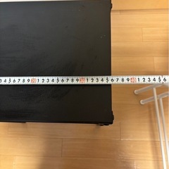IKEA テーブルの画像
