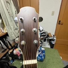 アコースティックギターおそらく教材用のAria製の画像