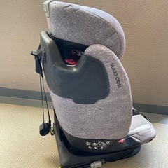 MAXI-COSI ISOFIX固定 カーシート タイタンプロの画像