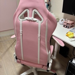 ゲーミングチェア　ピンクの画像