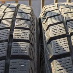 極上２０２３年ヨコハマ冬タイヤ工賃込み１５５／６５Ｒ１３　４本セットの画像