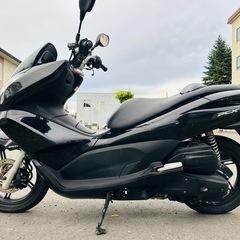 北海道　ホンダ　PCX 走行少ない！タイヤ前後山あります！バッテリー付き！の画像