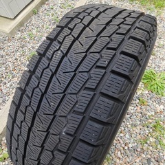 YOKOHAMA iceGUARD iG60 225/65 R17 17インチスタッドレスタイヤホイール4本セットの画像