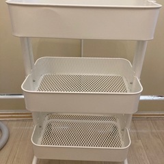 IKEA キッチンワゴンの画像