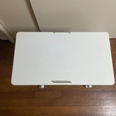 マルチサイドテーブル(キャスター付きミニテーブル) ホワイト 幅60cm スチールフレーム 天板昇降式 角度調節可
の画像