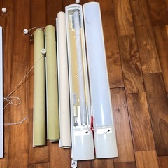 【決まりました】中古ロールカーテン６個の画像