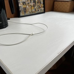 テーブル (110*60cm)の画像