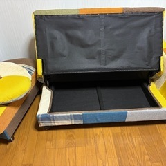 ソファの画像