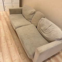 ソファの画像