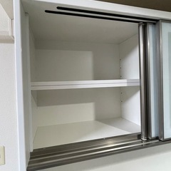 新品同様 ニトリ アルミナ2 120KBWH　 食器棚 キッチン収納 レンジ台 ガラス扉 ホワイト キッチンボード キッチンキャビネット 家具 中古家具 キッチンラック 収納棚 白 清潔感 引き出しの画像