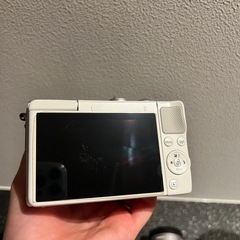 Canon  EOS M100の画像