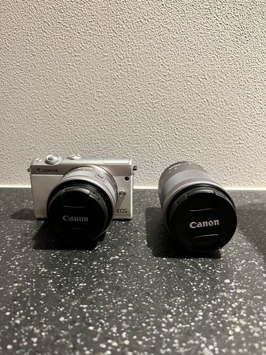 デジタル一眼 Canon  EOS M100