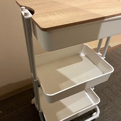 キッチンワゴンの画像