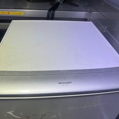 シャープ2011年式冷蔵庫の画像