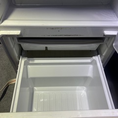シャープ2011年式冷蔵庫の画像