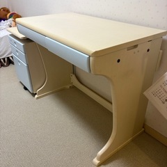 学習机 チェスト 2点セットの画像