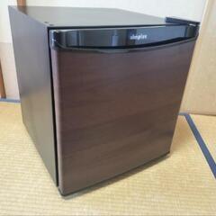 ☑︎ご成約済み■特価■2023年製■simplus 1ドア冷蔵庫 45L 霜取り機能付 SP-47L1-WD 木目調 ダークウッドの画像
