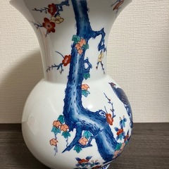 色鍋島 花瓶の画像