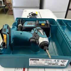 【リサイクルショップ ピカソ 小松原】🔩（美品）✨即戦力フルセット‼️Makitaインパクトドライバ✨🔩【Makita TD134DSHX／14.4V・1.5Ah・バッテリー2個付き】★4781★の画像