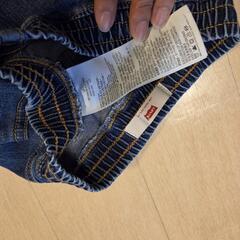 【美品】 こども服 デニム 半ズボン ２枚セット LEVI’S  ４歳の画像