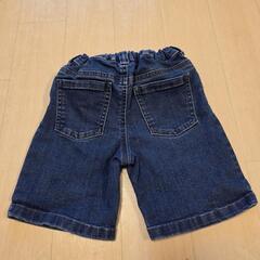 【美品】 こども服 デニム 半ズボン ２枚セット LEVI’S  ４歳の画像