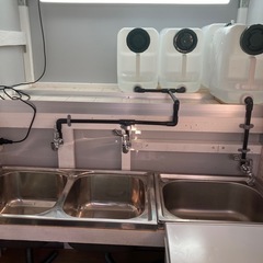 キッチンカーの画像